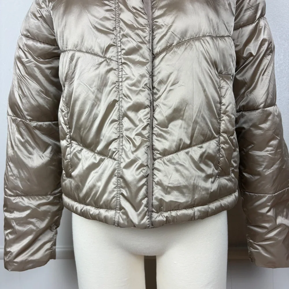 cropped high